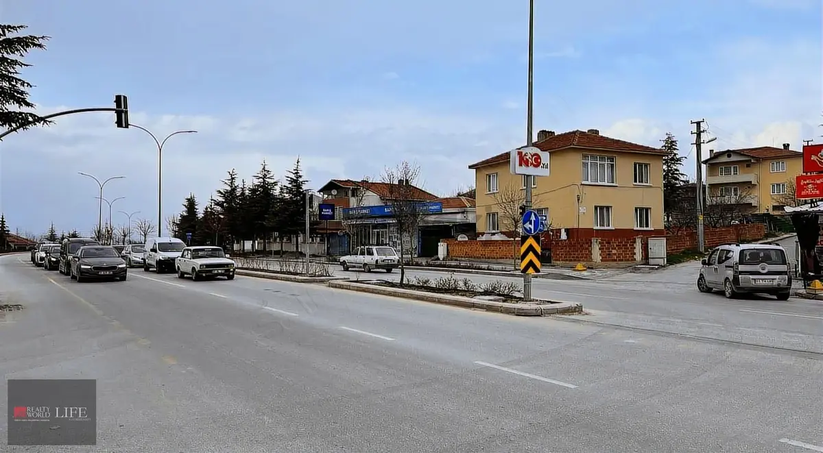 A.söğütönü 100. Yıl Blv. Ruhsatı Hazır Satılık Arsa fotoğraf 3